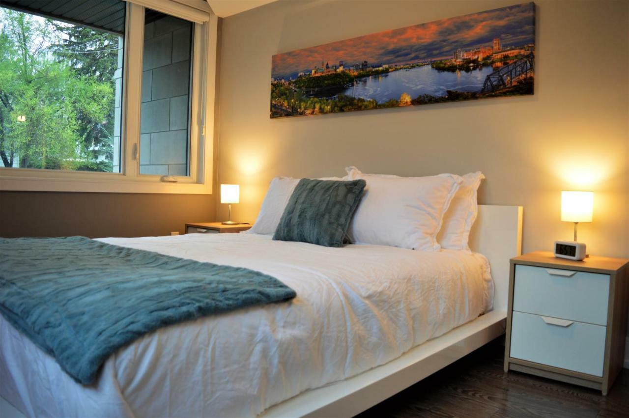 Simply Luxury Stays Ottawa Extérieur photo